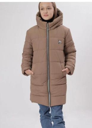 Курточка зимняя удлиненная для девочки
140-146-152-158

❄️1 фото