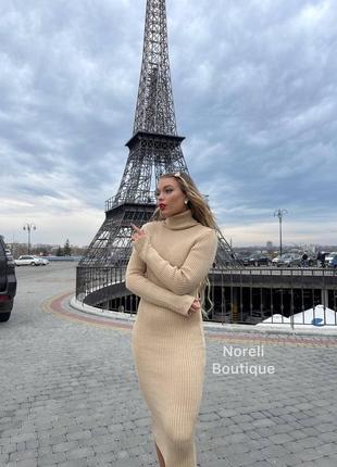 Вязаное теплое платье гольф меди