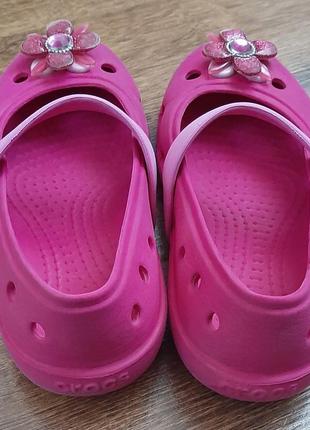 Сандалі балетки crocs на дівчинку