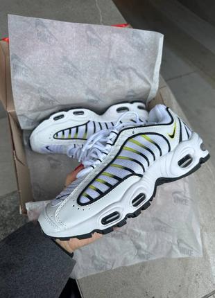 Мужские кроссовки белые air max iv tailwind volt