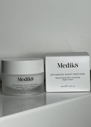 Advanced night restore medik8