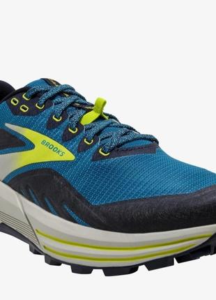 Трейлові кросівки brooks cascadia 16, розмір 46