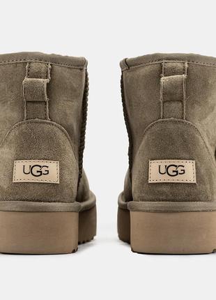 Женские угги хаки замшевые ugg mini platform6 фото