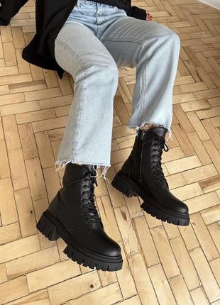 Натуральні чорні зимові черевики на хутрі жіночі