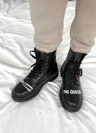 Жіночі черевики чорні martens 1460 sex pistols2 фото