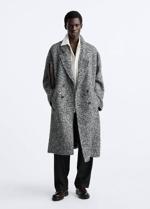 Двубортное черно-белое мужское шерстяное пальто zara