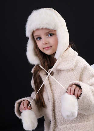 Дитяча зимня шапка ушанка з помпонами3 фото