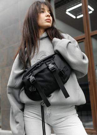 Велика жіноча поясна сумка бананка sambag dynamicdart чорна тканева