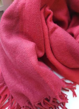 Большой шарф бордово красный4 фото