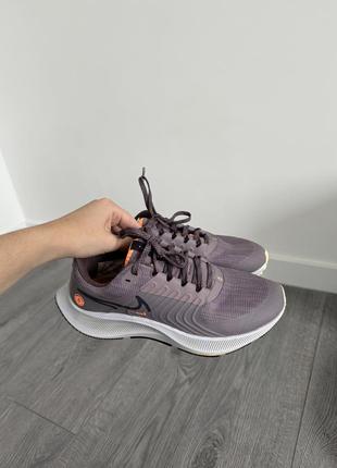 Кроссовки nike
