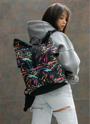 Жіночий рюкзак ролл sambag rolltop kzn чорний принт "abstract"2 фото
