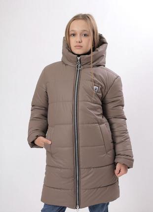 Курточка зимняя удлиненная для девочки
140-146-152-158

❄️2 фото
