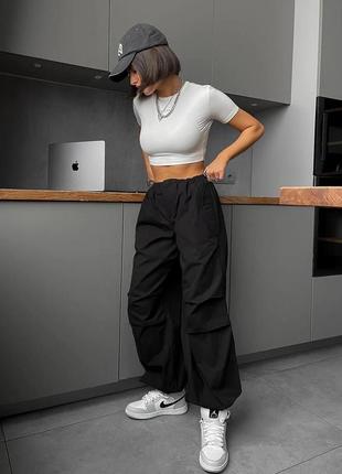 Женские спортивные штаны с высокой посадкой из плащевки размеры норма2 фото