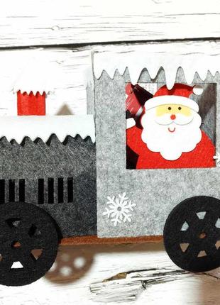 Трактор машинка іграшка з фетру новорічний декор подарункова ємність для цукерок2 фото