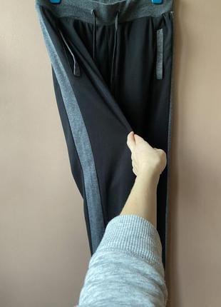 Спортивні штани3 фото