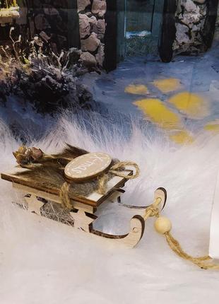 Декоративные элементы деревянные сани с мехом повозка на елку подвеска декор