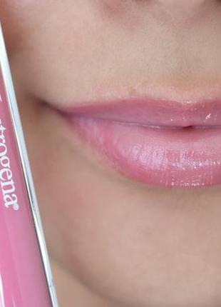 Блиск для губ neutrogena  hydro boost hydrating lip shine № 50 radiant rose