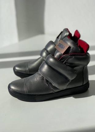 Стильные демисезонные кожаные серые ботинки на липучках , 36 р