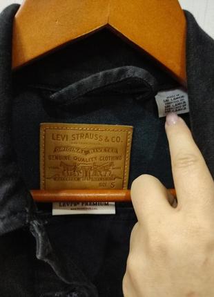 Куртка джинсовая levi's premium, размер s5 фото