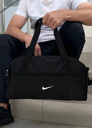 Мужская сумка спортивная с ручками для путешествия3 фото