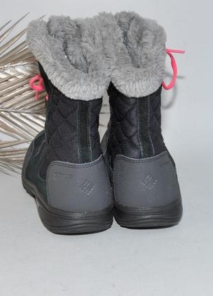 Нові чобітки для дівчинки columbia7 фото