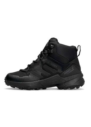 Зимові чоловічі кросівки адідас чорні adidas terrex swift r termo all black