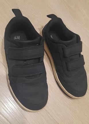 Осенние кроссовочки hm 30 р