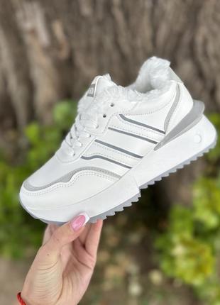 Теплі на хутрі кросівки на платформі кеди / осінь евро зима кроссовки на платформе