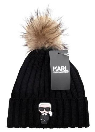 Шапка черная вязаная женская в стиле karl lagerfeld шапка с помпоном зимняя карл лагерфельд1 фото