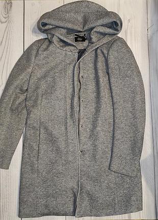 Пальто в сортивном стиле или casual