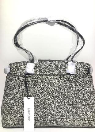 Сумка кожаная calvin klein avery micro leather tote h0daqzw1 оригинал8 фото