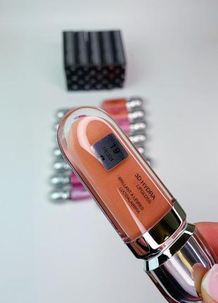 Блиск для губ kiko milano 3d hydra lipgloss 19. блиск 3д кіко мілано. відтінок 194 фото