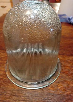 Плафон из толстого стекла