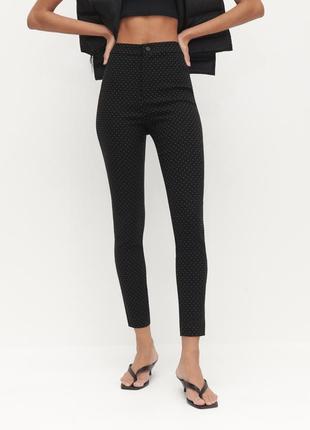 Стильные брендовые эластичные брюки slim от "reserved". размер uk14/eur42.2 фото