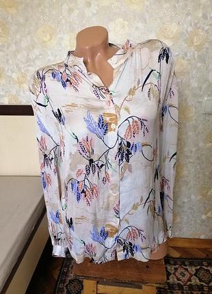 Очень красивая блузка