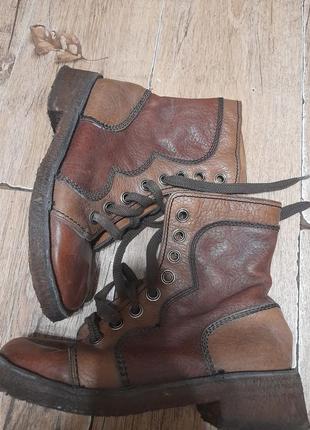 Винтажные ботинки