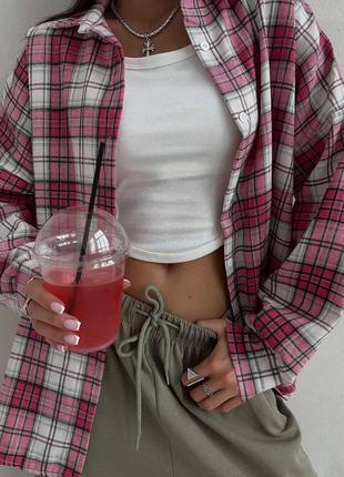 Кашемірова оверсайз сорочка вільного крою з довгими рукавами рубашка в клітинку тепла стильна базова рожева синя бежева5 фото