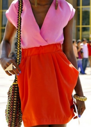 Платье красное с розовым, тренд h&m, колор-блокинг3 фото