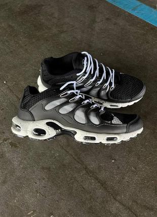 Кросівки nike air max tn+ black/white