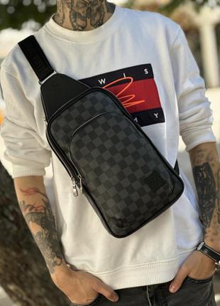 Сумка чоловіча louis vuitton avenue sling damier graphite с лого внизу