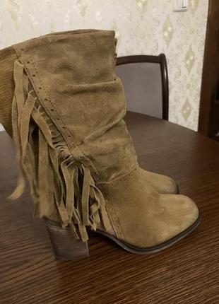 Ботінки-казаки.розмір 37,нові,натуральна замша