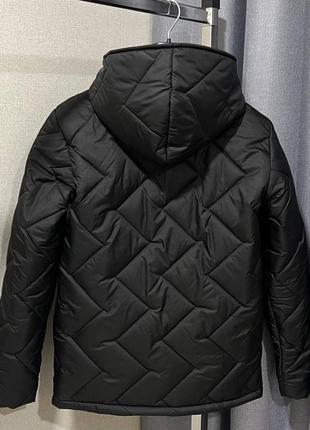 🇹🇷 стильная удлиненная куртка с капюшоном ровного кроя, легкая, мягкая, теплая3 фото