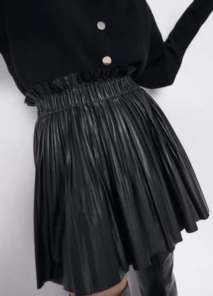 Черная юбка из эко кожи zara женская кожаная9 фото