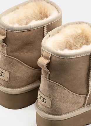 Женские замшевые угги ugg mini platform3 фото