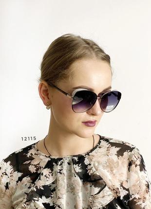 Модные солнцезащитные очки1 фото