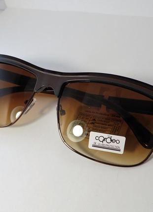 Модні окуляри з коричневими лінзами унісекс9 фото