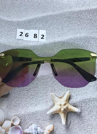 Стильные солнцезащитные очки без оправы8 фото