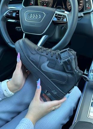 ❄️зимові жіночі кросівки nike air force 1 utility high black gray fur❄️