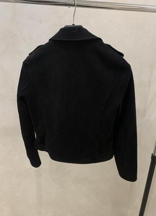 Черная замшевая куртка косуха женская primark5 фото