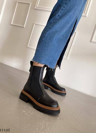 Черные с коричневым натуральные кожаные зимние ботинки челси с резинками на резинках толстой подошве кожа зима трендовые без молнии7 фото